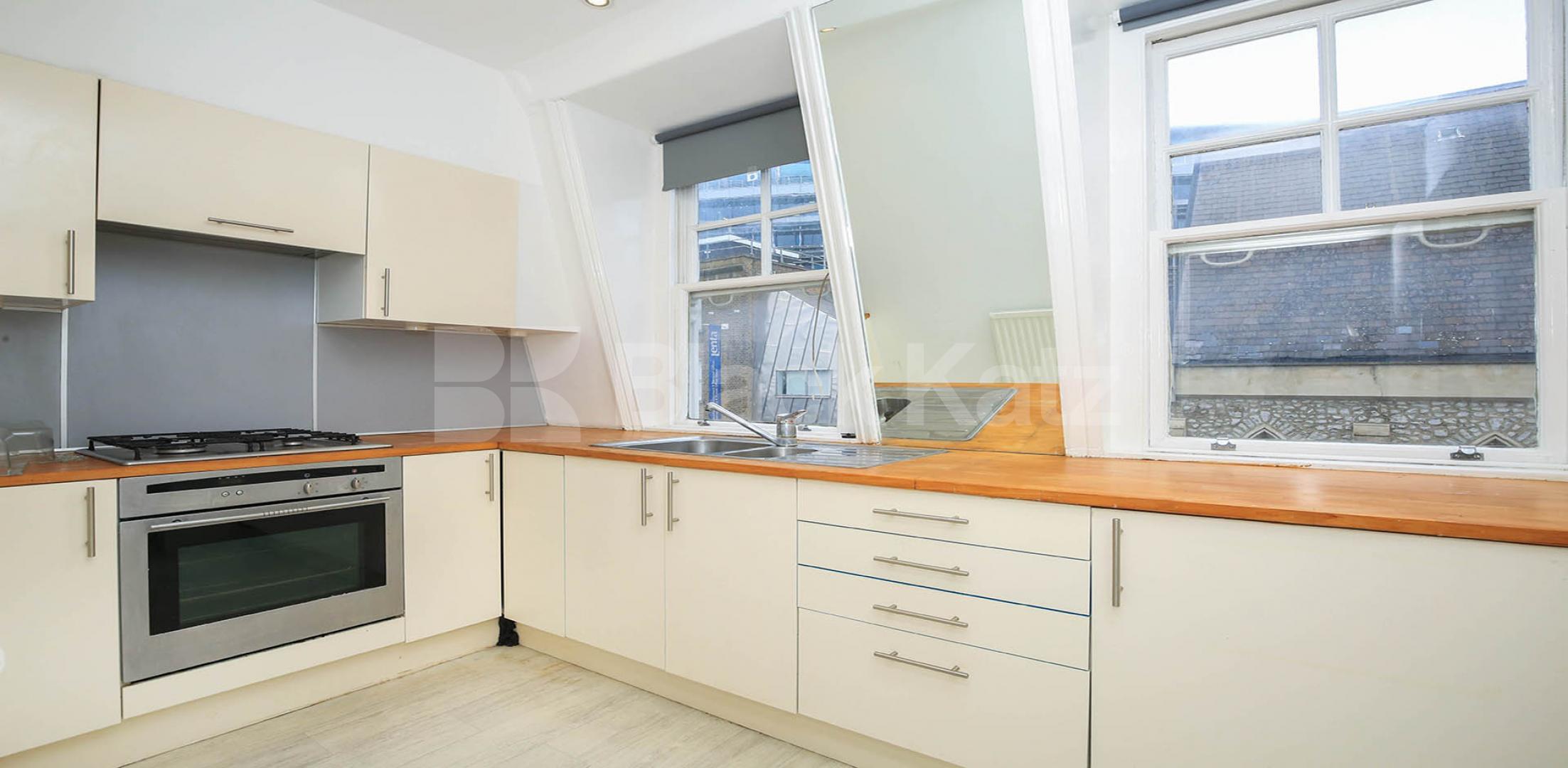 			NEW INSTRUCTION !, 1 Bedroom, 1 bath, 1 reception Flat			 Kings Cross Road, KINGS CROSS 